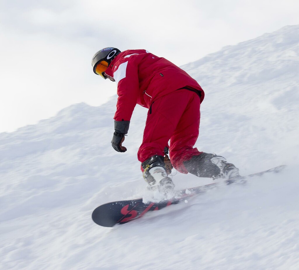 Snowboardles met professionele begeleiding en veiligheidstips voor nieuwsgierige beginners en fanatieke gevorderden. – Skischule Alpbach