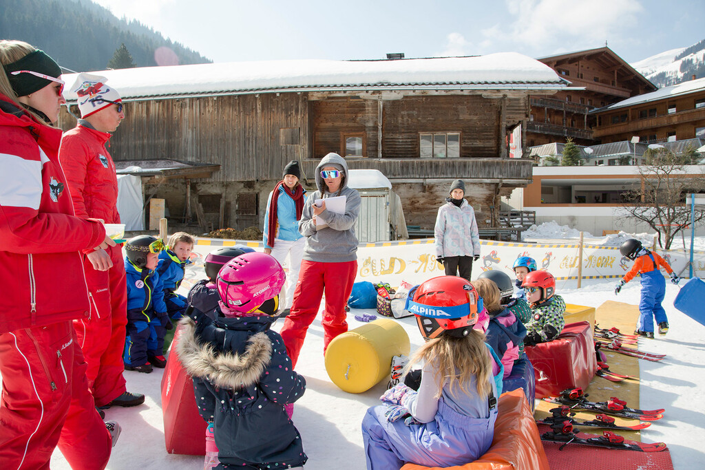 Über Bobo – Skischule Alpbach